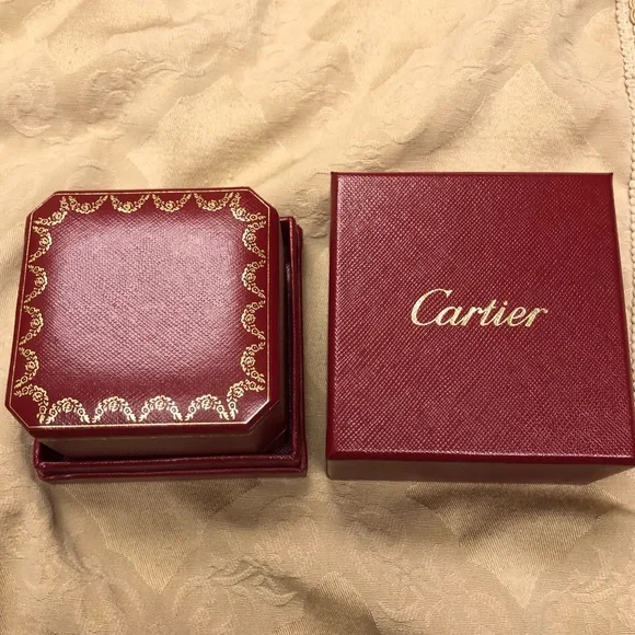 Cartier Love ring 18k yellow gold😍 - Picture 6 of 7